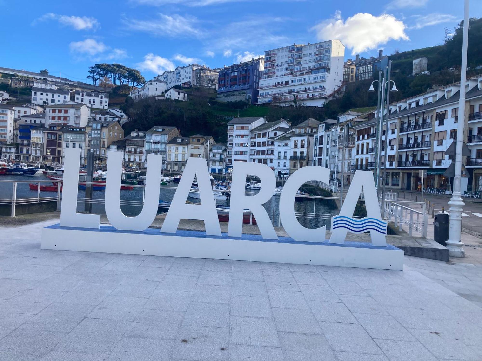 Apartamento El Parque Luarca Exteriör bild